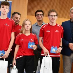 Kraj ocenil medailisty z Her X. letní olympiády dětí a mládeže ČR. Jihočeši získali celkem 44 cenných kovů a obsadili sedmé místo.