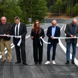 Stoupací pruhy na Libínském Sedle už slouží veřejnosti.