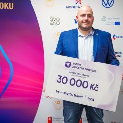 Rodinná firma z automotive a designérka dekorativních stěrek zvítězily v soutěži Živnostník roku a Firma roku Jihočeského kraje.