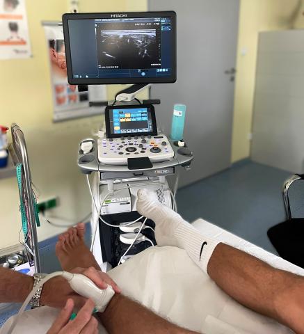 Lékaři Neurologického oddělení Nemocnice Strakonice, a.s. patří mezi průkopníky v České republice, kteří do klinické praxe zavedli moderní metodu sonografie periferních nervů a svalů.
