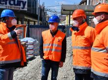 Postup prací na rekonstrukci českobudějovického nádraží dnes kontrolovali zástupci Správy železnic spolu s hejtmanem Martinem Kubou. 