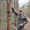 Odborný lesní hospodář (Městské lesy Dačice s.r.o.) Kamil Kupec informuje o průběhu kůrovcové kalamity.